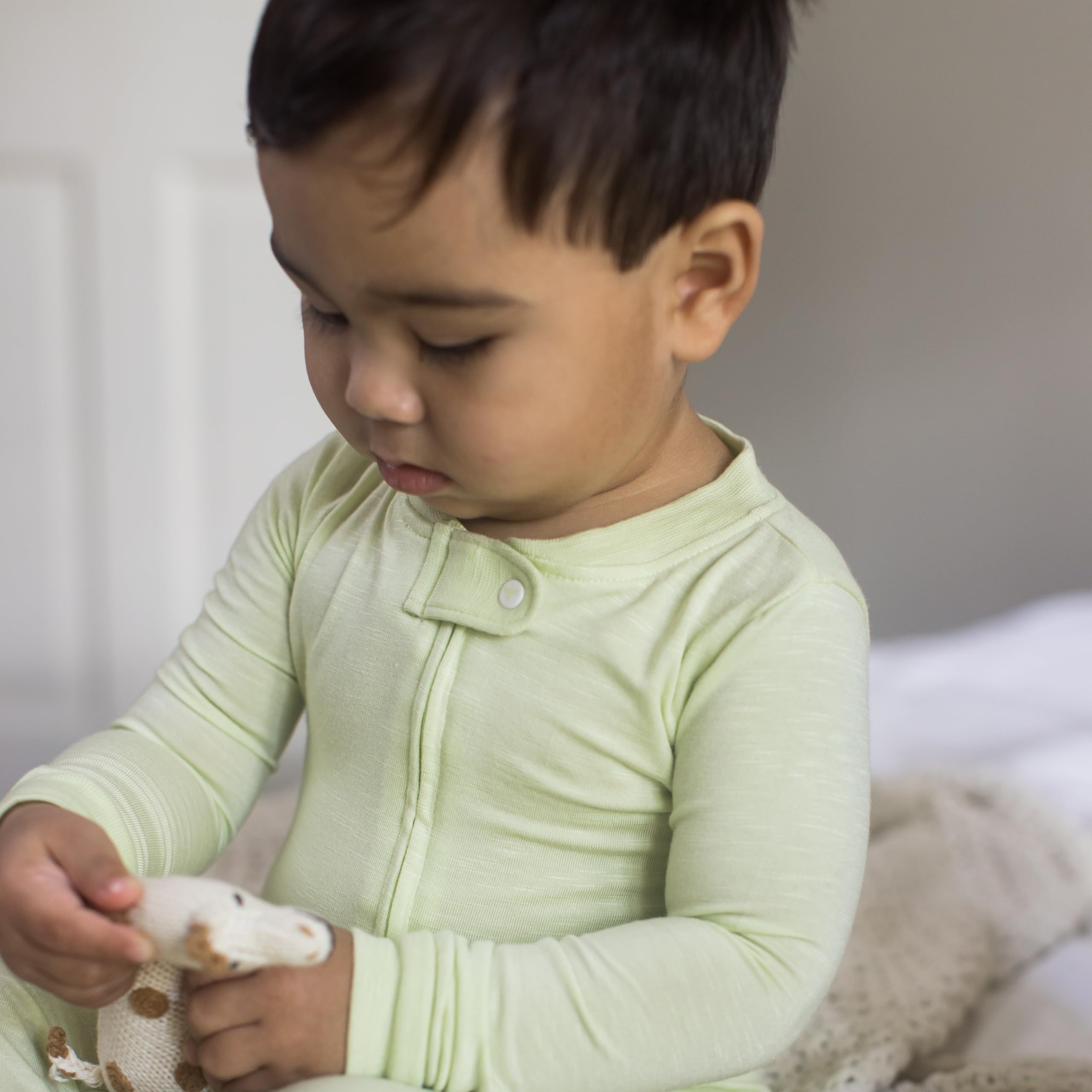 Burt's Bees Baby Baby Sleeper Pjs, Honeysoft Lyocell Jersey Pajamas, Footless One-piece Zip-up, Snug Fit Pajamas - Image 3